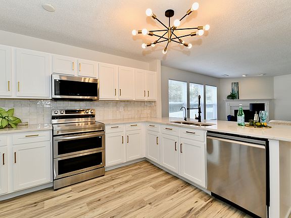 2nd image of 5422 Portman Dr