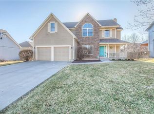 14545 S Blackfeather St, Olathe, KS 66062