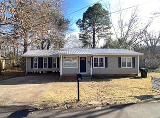 405 Lamar St, Winona, MS 38967