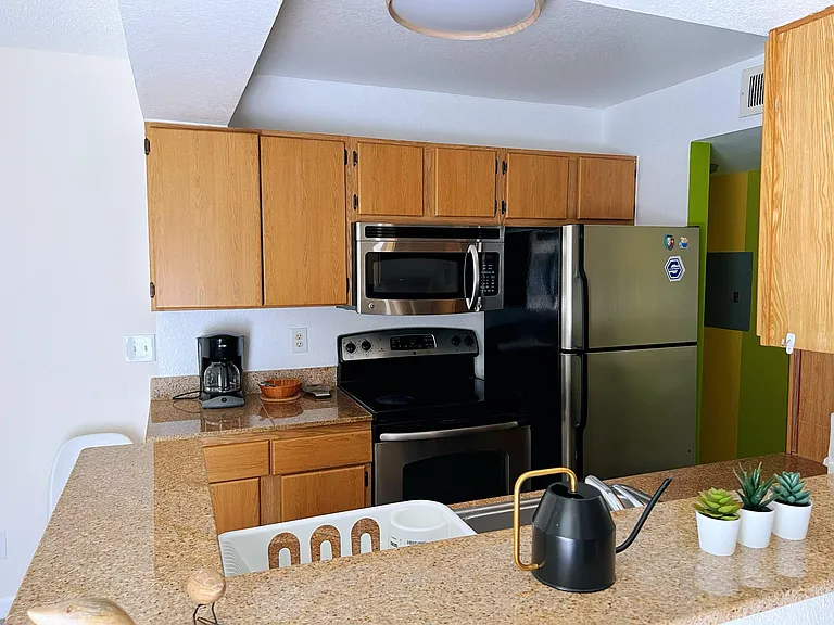 11574 Westwood Blvd #1124 — Photo 3