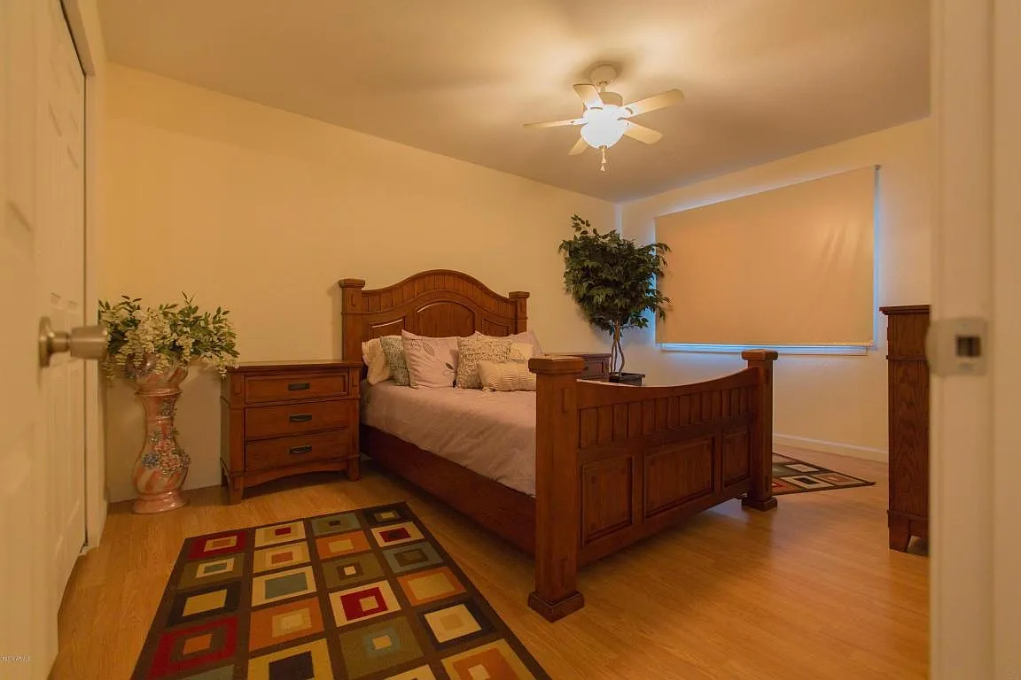 5432 W Sheena Drive — Photo 1
