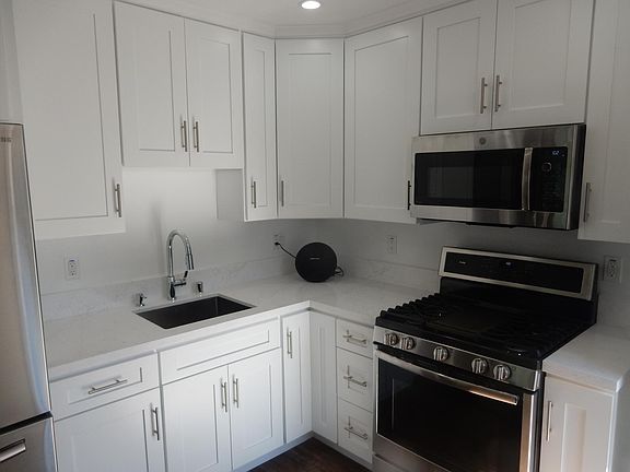 2nd image of 16309 Bryant St
