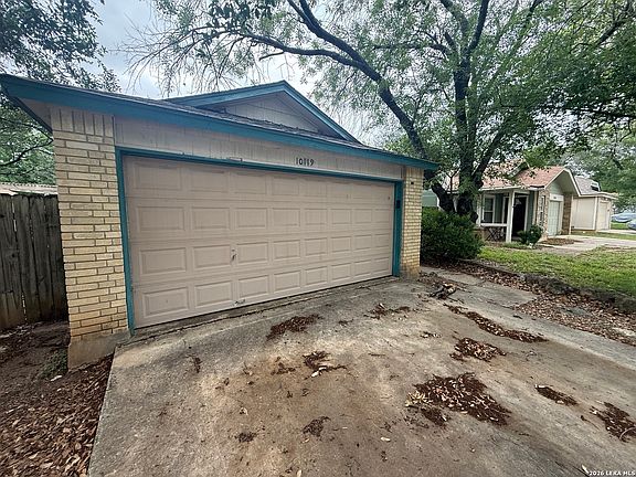 4th image of 10119 Galesburg