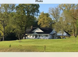 1155 Woodlawn Rd, Lenoir City, TN 37771