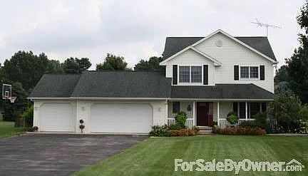 1st image of 47717 Woodfield Cir