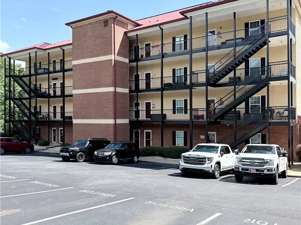 111 Lee Road 802 Unit 234, Valley, AL 36854