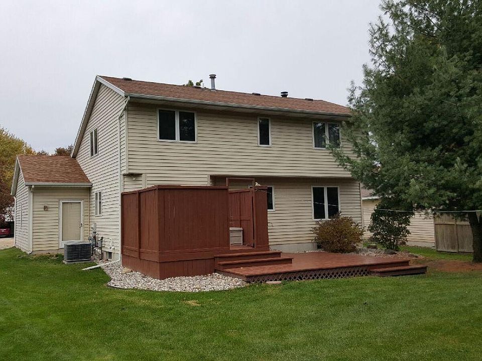 2nd image of 2258 Thistledowne Dr NE