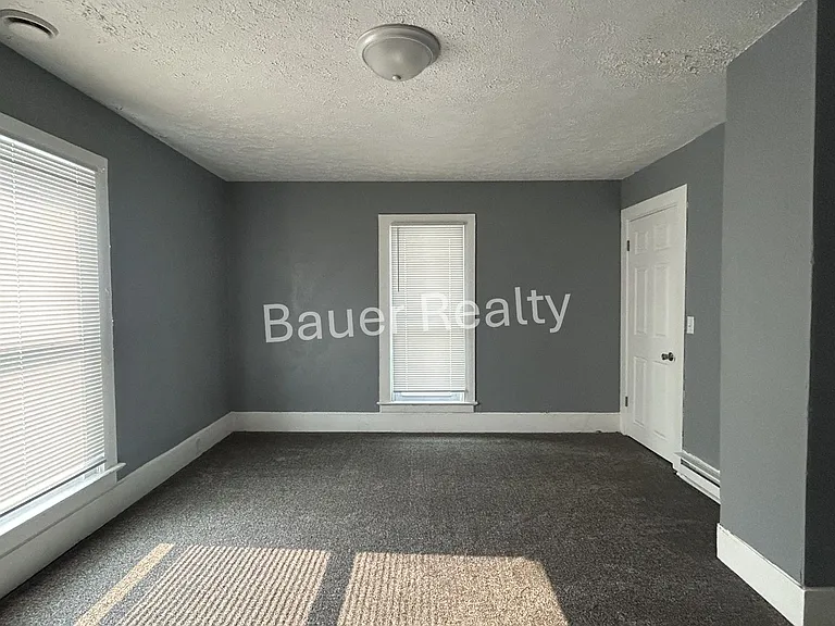 114 Dale Ave — Photo 22