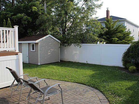 4th image of 12 Osborne Pl