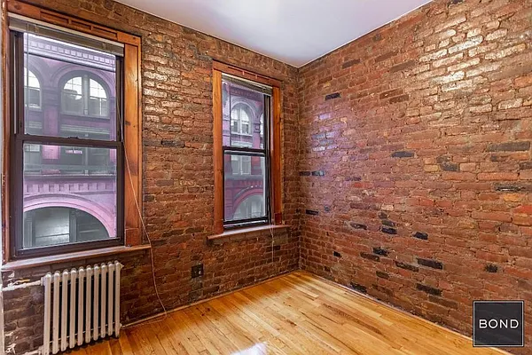 Rented by Bond New York | media 4