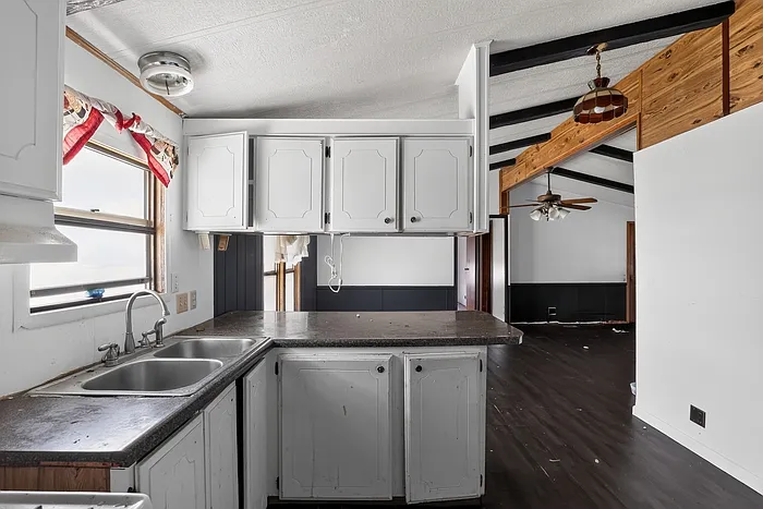 2609 Joyce Dr — Photo 30