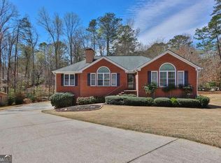 1508 Glencrest Trl, Lawrenceville, GA 30043