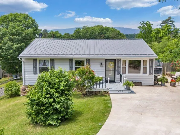 1405 Linden Ave, Clifton Forge, VA 24422