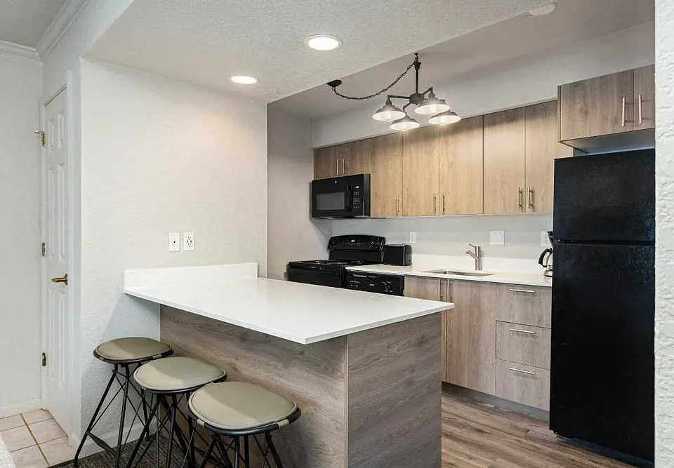 AVIA Apartments at 110th Street