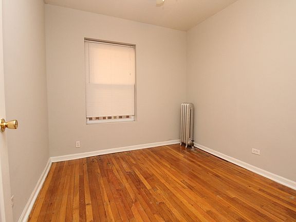5th image of 1344 W Argyle St APT 3N