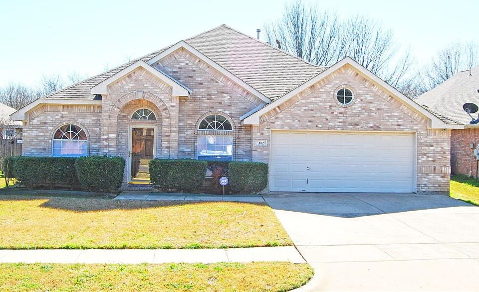1st image of 312 Westbrook Dr