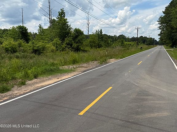 2nd image of County Road 320