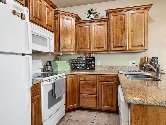 4th image of 370 Buena Vista Blvd Unit 193