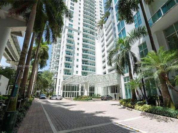 31 SE 5th St APT 2610, Miami, FL 33131