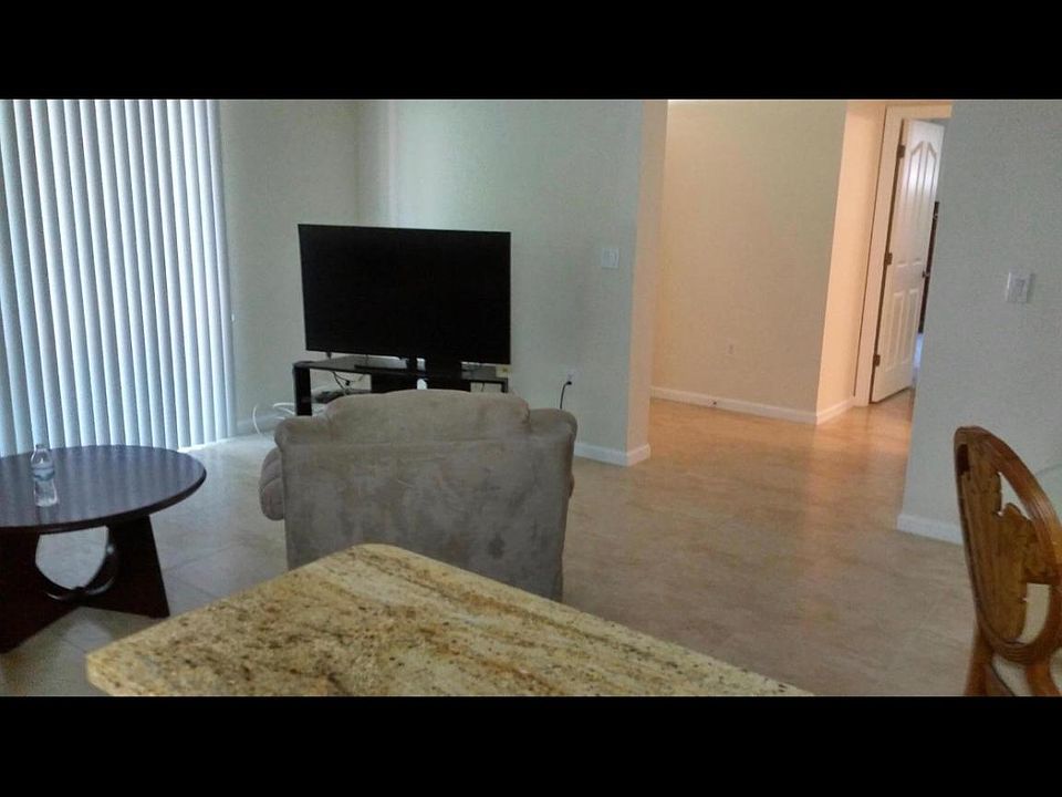 2nd image of 2022 Alta Meadows Ln