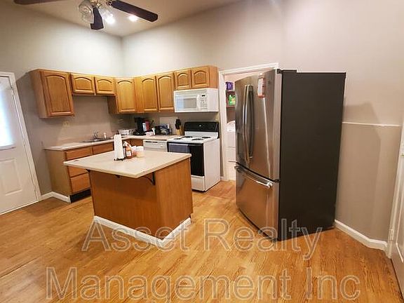 3rd image of 3109 Sevier Ave