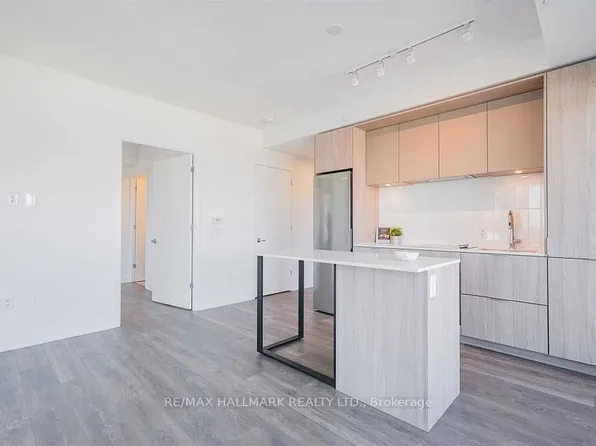 35 Tubman Ave #921, Toronto, ON M5A 0T1
