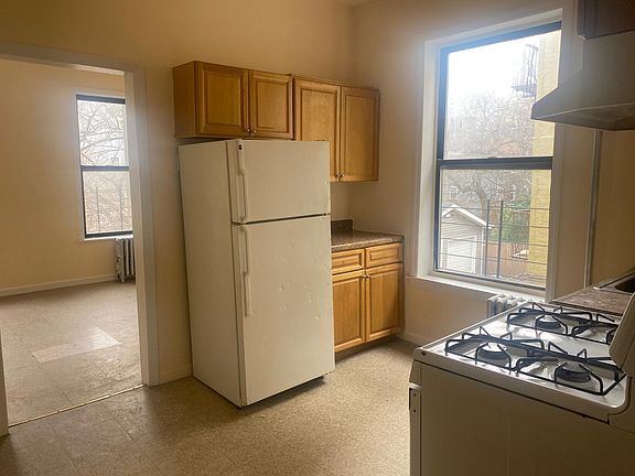 2nd image of 745 E 223rd St APT 2