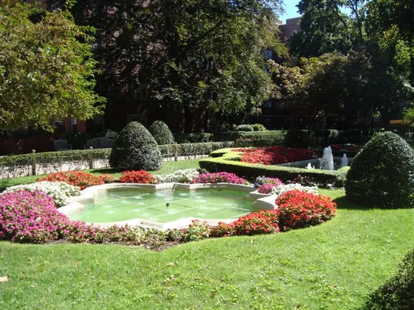 112-50 78th Avenue image 1 of 4