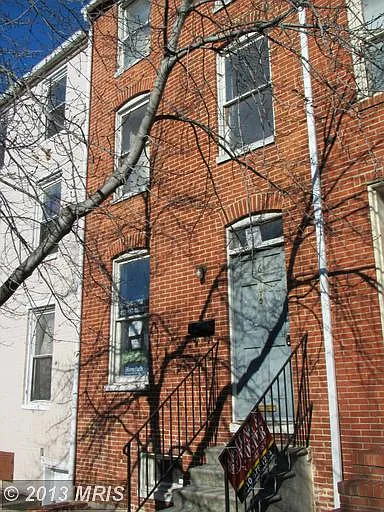 640 Portland St photo 1