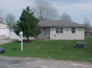 2793 Maplewood Cir, Sedalia, MO 65301