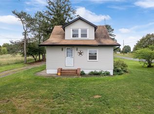 570 Johnson Rd, Wadsworth, OH 44281