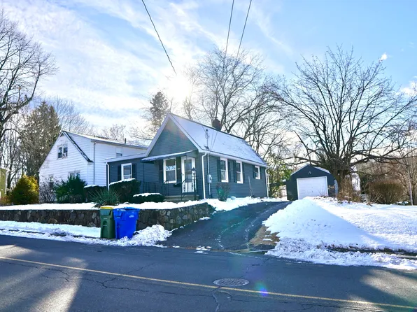 157 Oakville Avenue, Waterbury, CT 06708