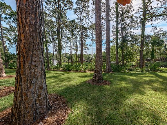 4th image of 865 Shoreline Cir #865