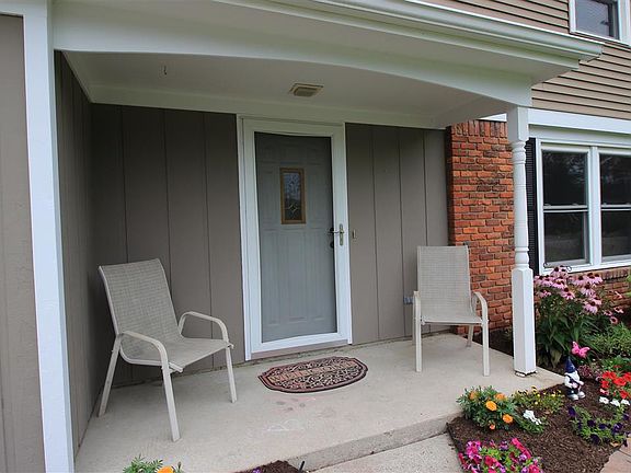2nd image of 4517 North Dr