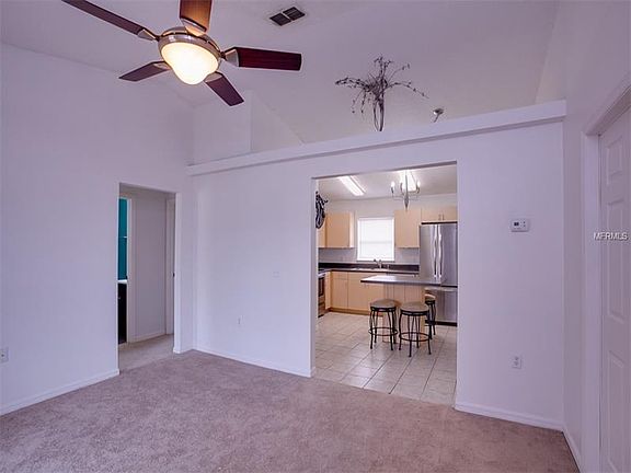 5th image of 292 Oak Run Ct