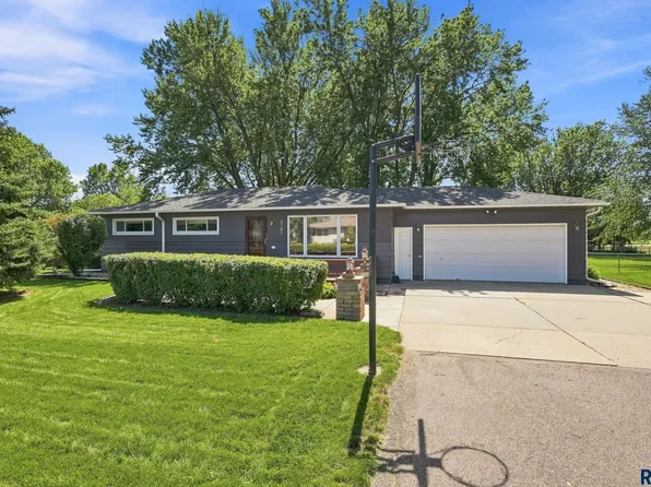 6705 W 10th St, Sioux Falls, SD 57107