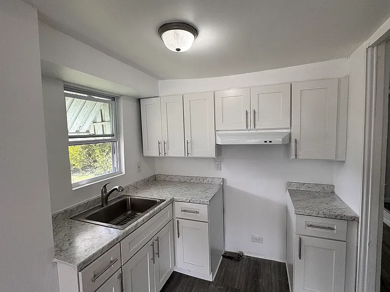 1716 N 6th St #2 — Photo 14