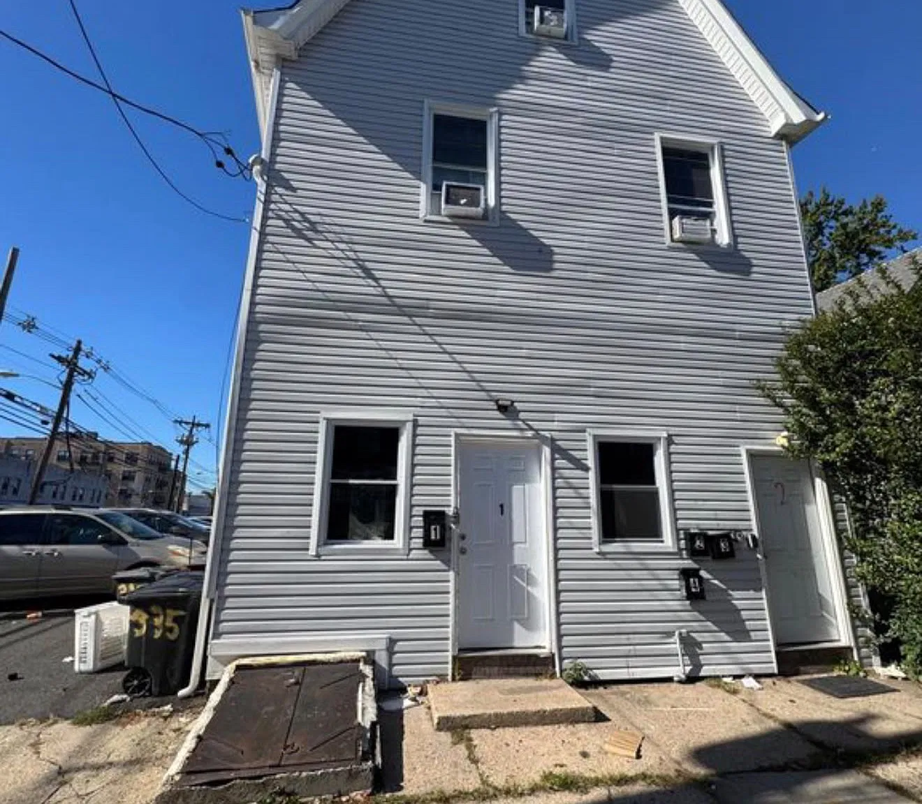 2 bed, $1,800 — Photo 1