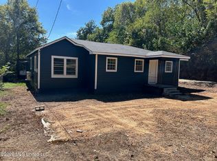 64 Providence Rd #A, Natchez, MS 39120