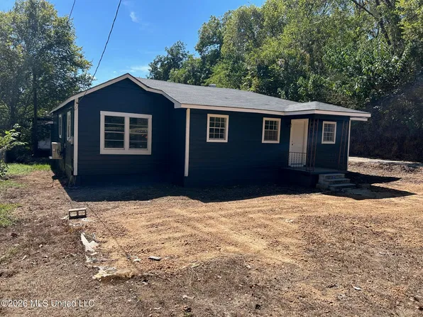 64 Providence Rd #A, Natchez, MS 39120