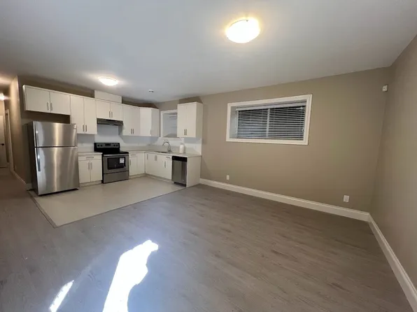 1112 Cornell Ave, Coquitlam, BC V3J 2Z7