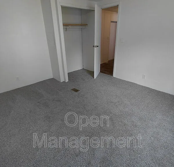 301 Mantle Ave #204KC — Photo 16
