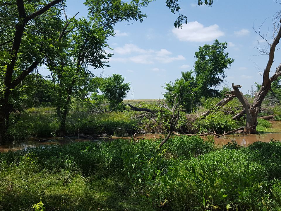 2nd image of Willard Rd Olney Texas
