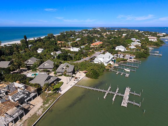 2nd image of 15291 Captiva Dr #2A
