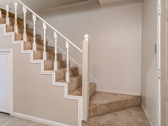 5th image of 120 Nunez Dr