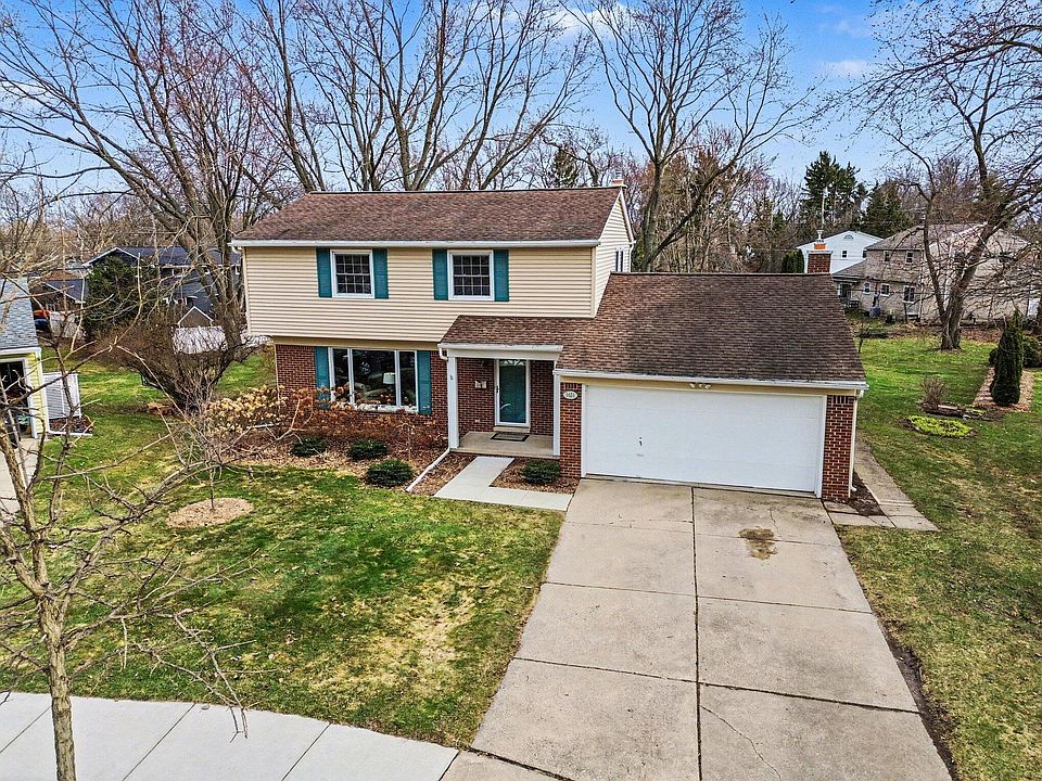 1st image of 1631 Dicken Dr