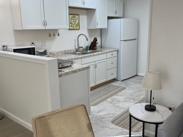 65 Willow Way SUITE G