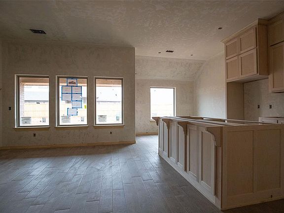 4th image of 4225 NW 158th St