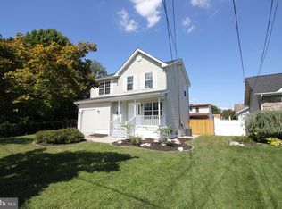 801 Taylor St, Riverside, NJ 08075