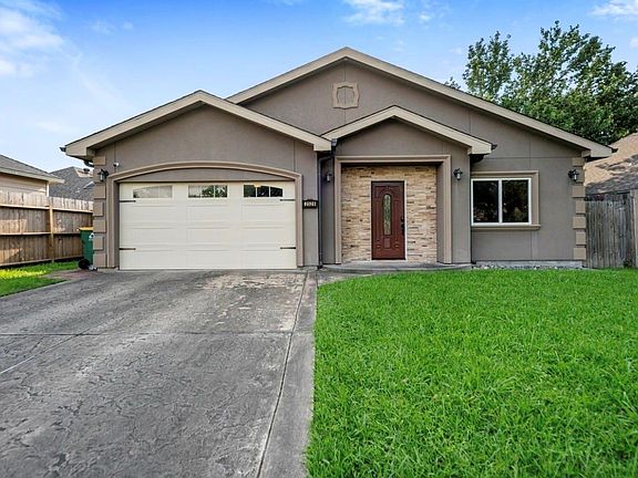 2nd image of 2526 Perez Rd